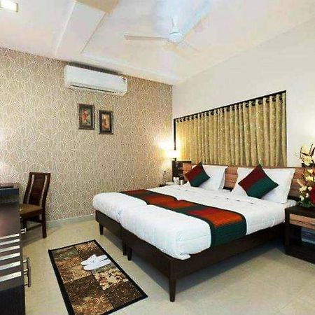 Hotel Siddharth Palace Jaipur Buitenkant foto